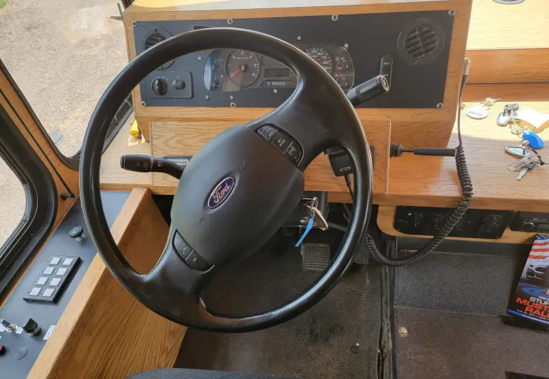2017 Ford Trolley photo 34